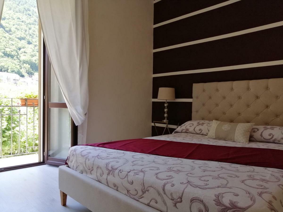 Le Finestre Sulla Piazza Bed & Breakfast Boiano Ngoại thất bức ảnh
